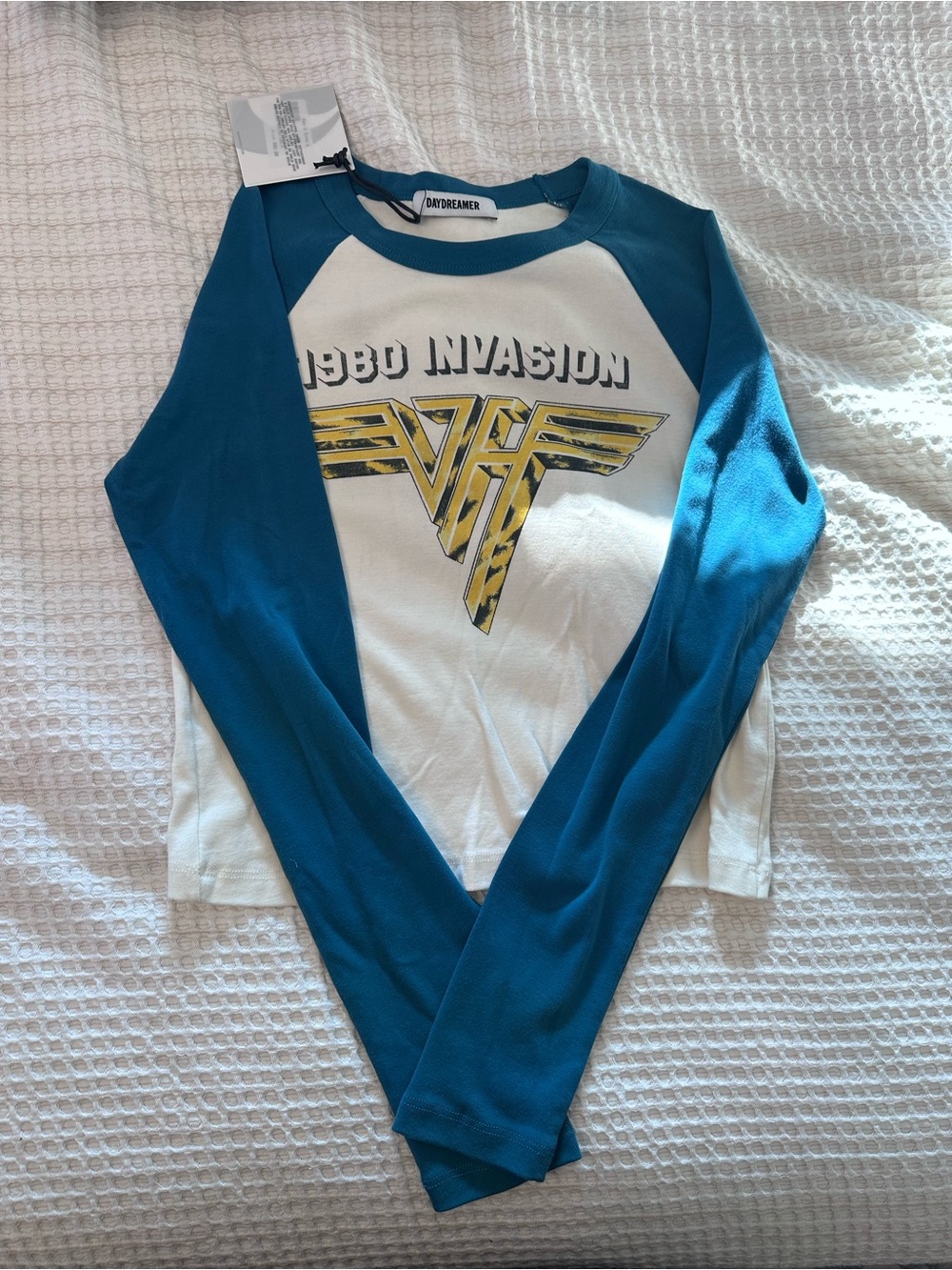 Daydreamer NWT Teal & White 1980 Invasion Raglan Long Sleeve Tee